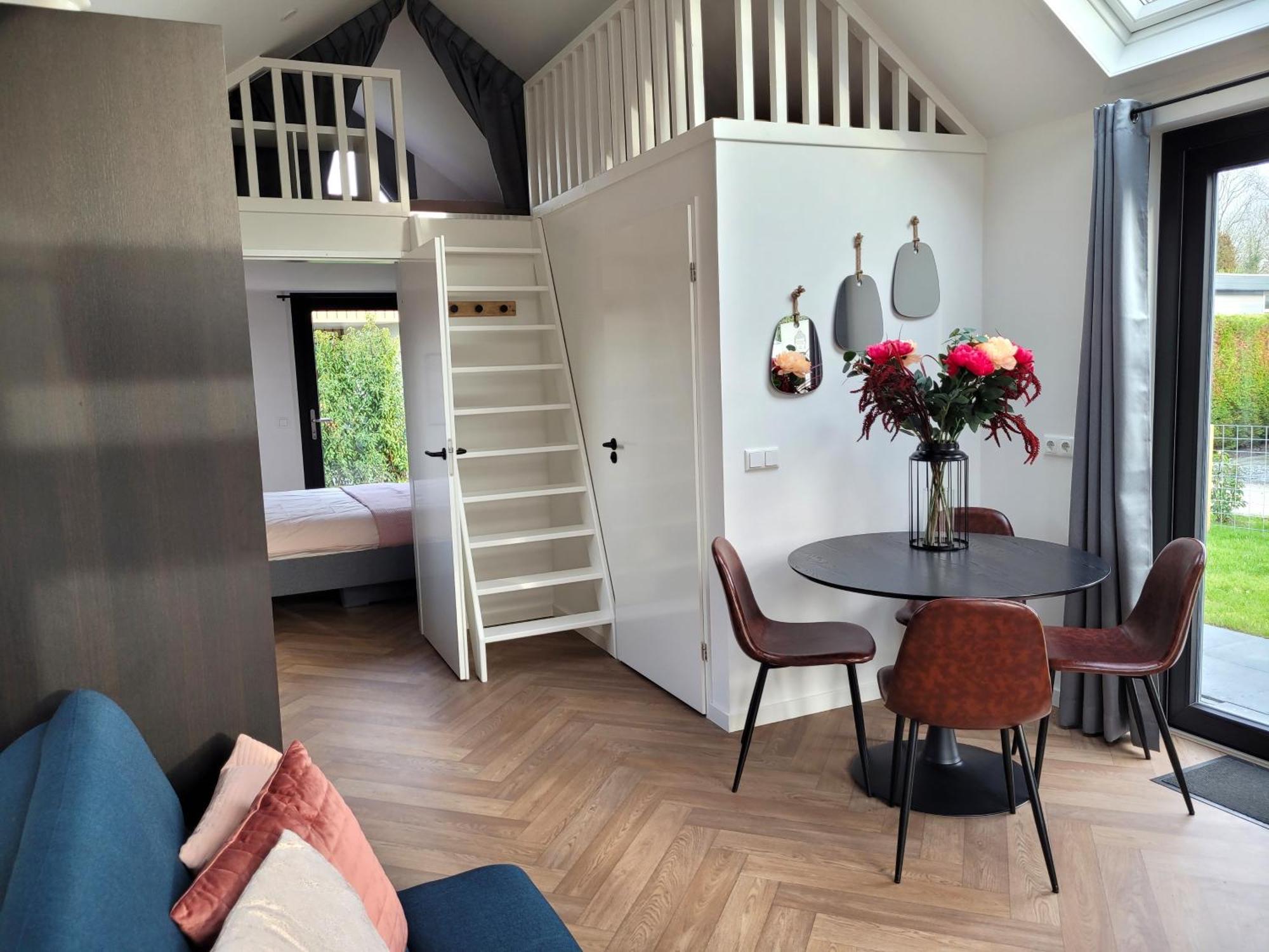 Tiny Zen House In Heinkenszand With Private Sauna, Airco, Outdoor Swimming Pool, Wifi And 2 Bedrooms Exteriör bild